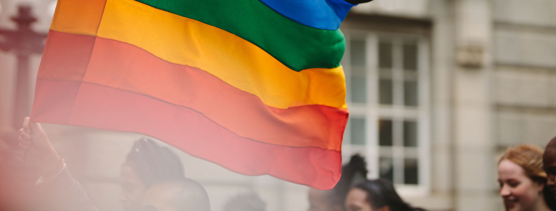 10 Formas de Promover uma Cultura de Respeito e Pertença Para com Pessoas Trabalhadoras LGBTQI+